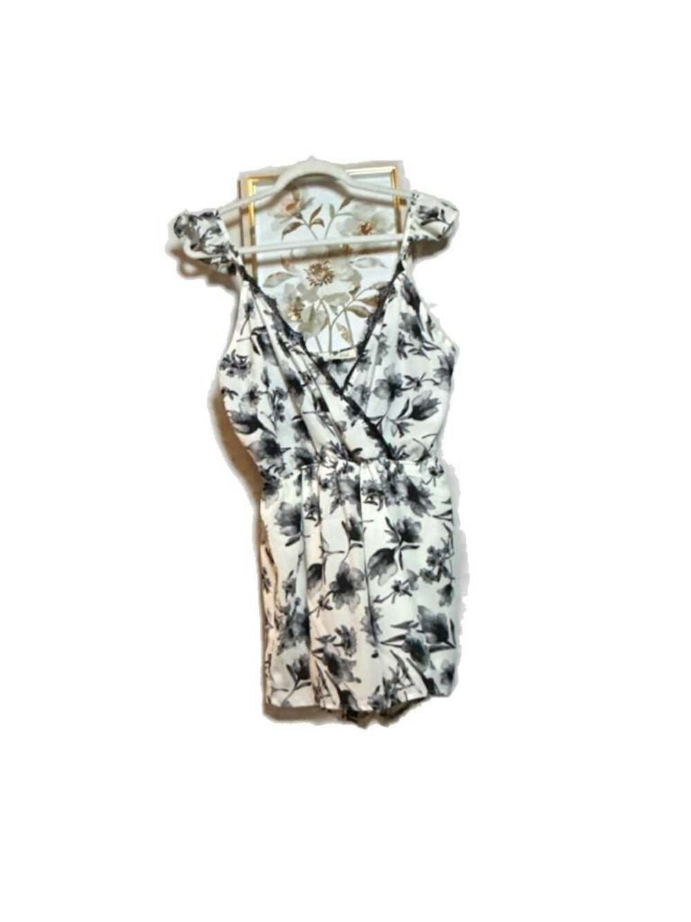 L Bo-Bel Black and White Floral Print Sleeveless Romper with Lace Detail